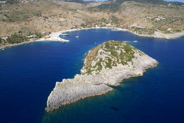 Shipwreck Villa Агиос Николаос Екстериор снимка